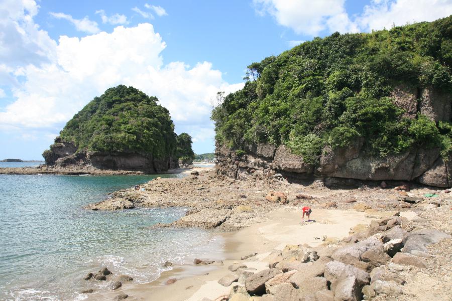 19年 鹿児島県の綺麗な海 西方海水浴場 情報 水質や営業時間は 日本の綺麗なビーチ達